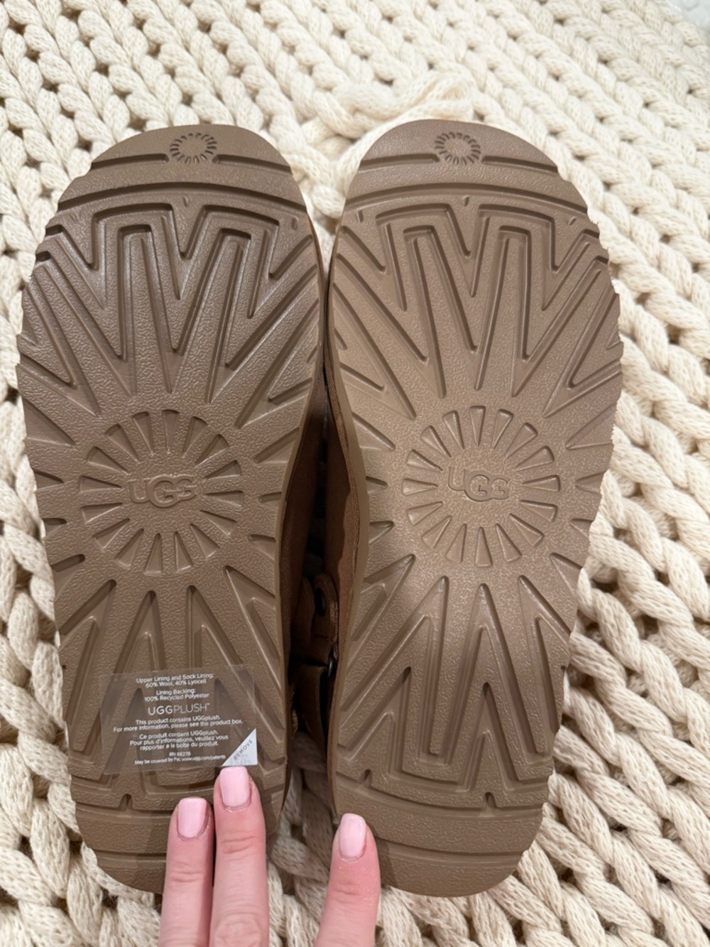 UGG Chestnut Lanah Clog - Picture 5 of 5
